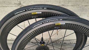 Mavic COSMIC Carbon Pro bike d'occasion — image 16 sur 17