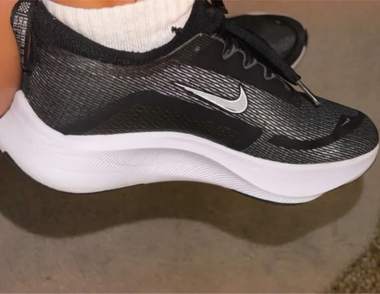 Used Nike Fly Zoom 4 bike — image 7 of 15