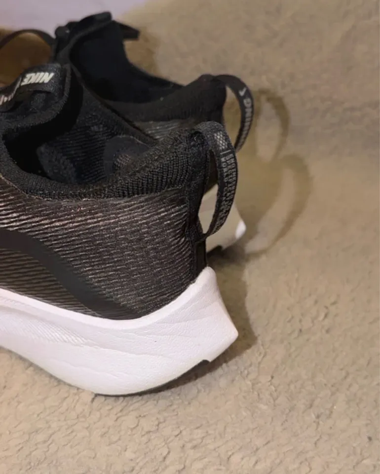 Used Nike Fly Zoom 4 bike — image 11 of 15