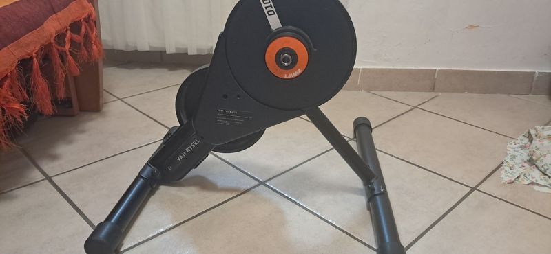 Used Van Rysel D100 Interactive Smart Trainer Cycling Accessories