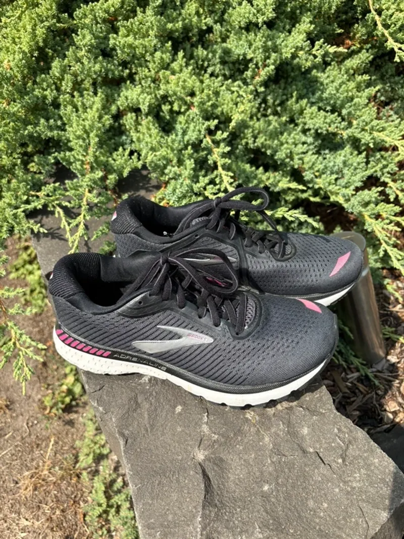 Käytetty Brooks Adrenaline 20 GTS Running Shoes