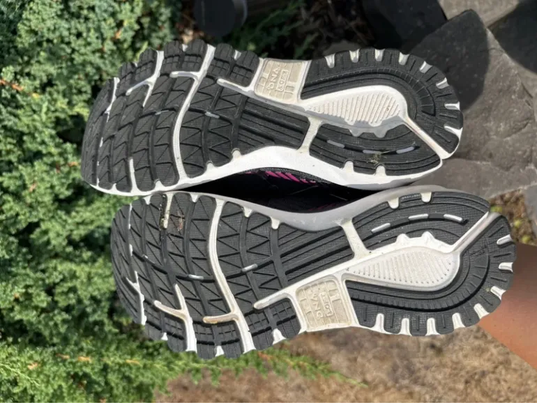 Used Brooks Adrenaline 20 GTS bike — image 8 of 8