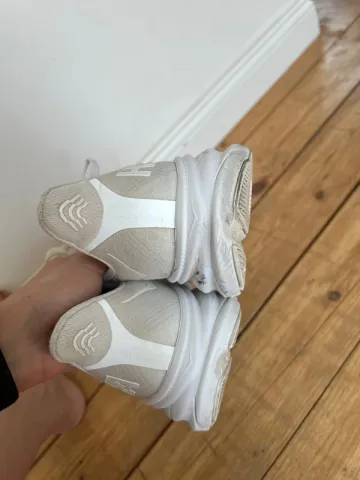 Käytetty Hoka Clifton 9 bike — kuva 5 / 9