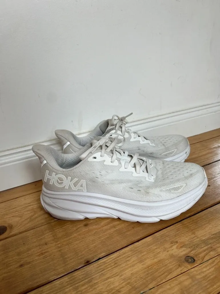 Käytetty Hoka Clifton 9 bike — kuva 2 / 9