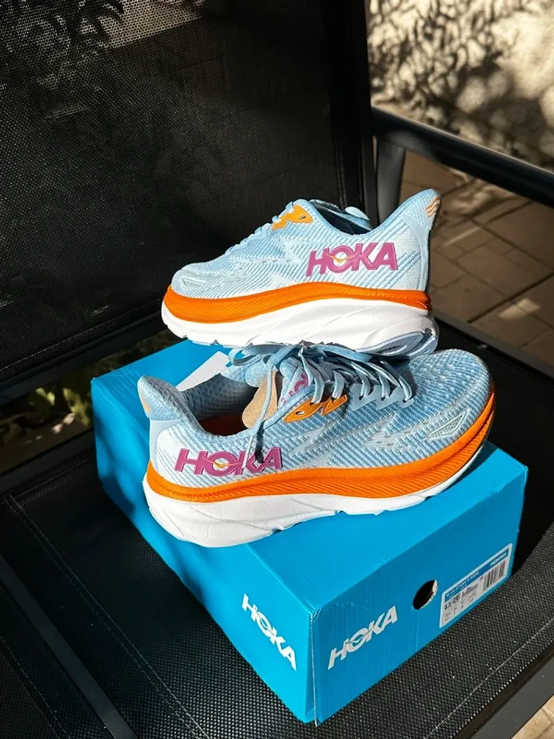 Gebrauchtes Hoka Clifton 9 wide Running Shoes