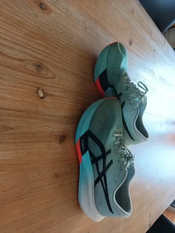 Used Asics Metaspeed Sky bike — image 2 of 4
