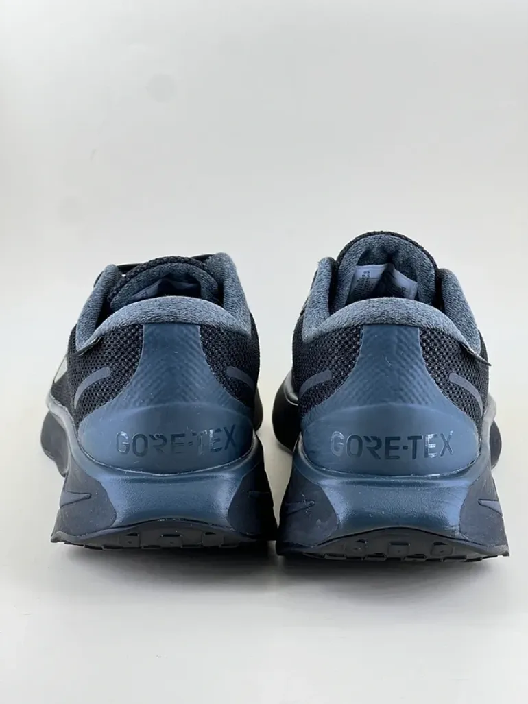 Used Nike Motiva Gore-Tex bike — image 6 of 13