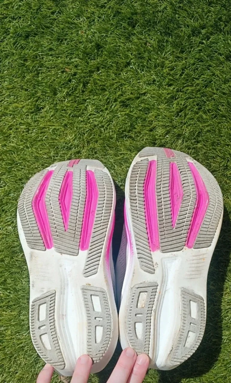 Used Brooks Glycerin Max 2 bike — image 4 of 4
