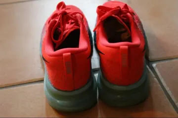Used Orange Flyknit Air Max 2014 bike — image 4 of 6