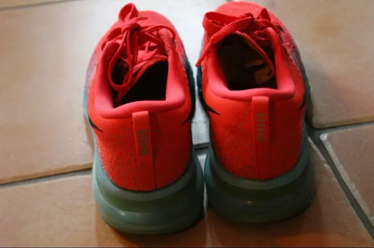 Used Orange Flyknit Air Max 2014 bike — image 4 of 6