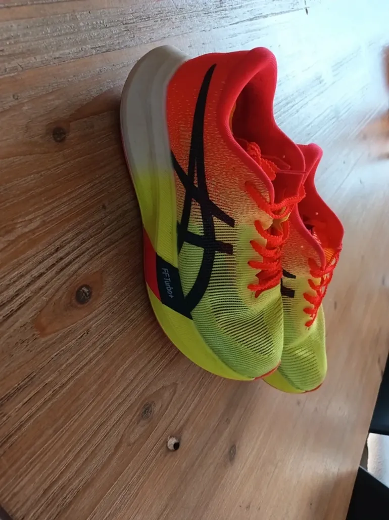 Used Asics Metaspeed Sky bike — image 2 of 4