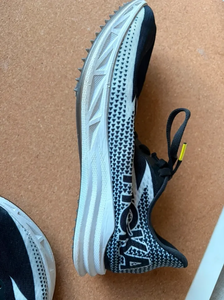 Used Hoka Spikes bike — image 12 of 14