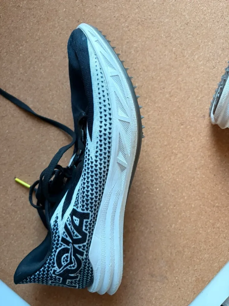Used Hoka Spikes bike — image 13 of 14
