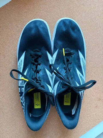 Used Hoka Spikes bike — image 3 of 14