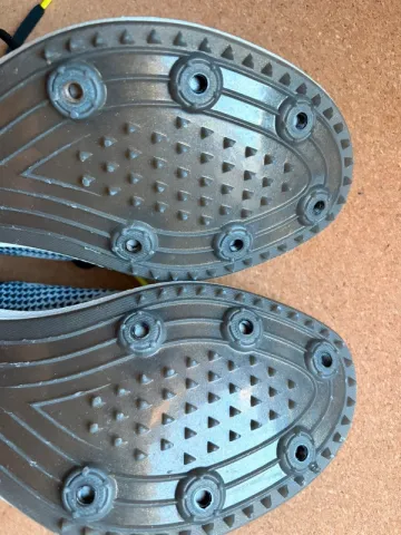 Used Hoka Spikes bike — image 6 of 14