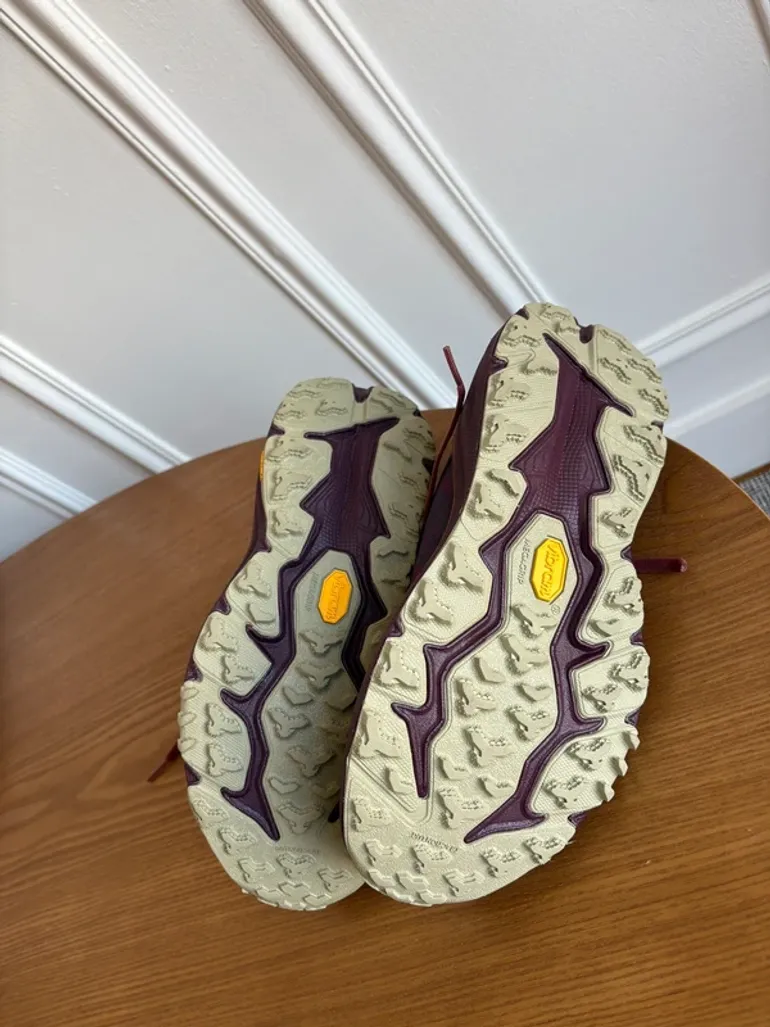 Used Hoka SpeedGoat 6 bike — image 4 of 6