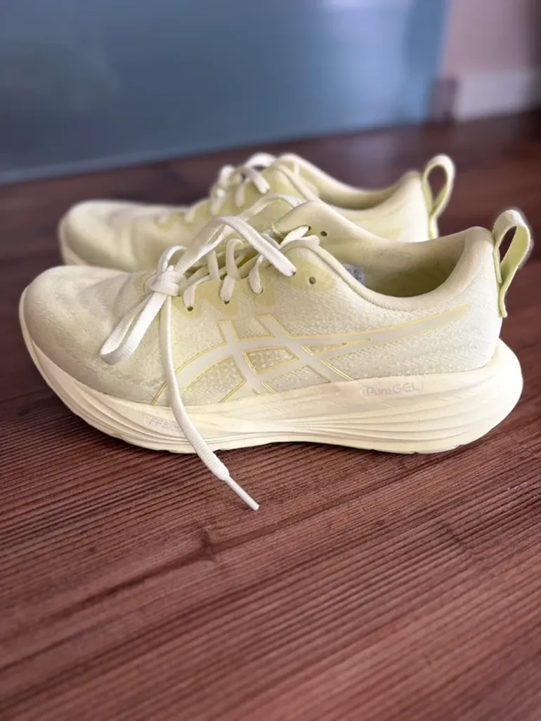 Used Asics GEL-Cumulus 27 Lite Show bike — image 2 of 6