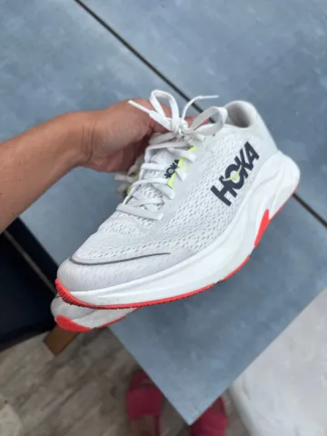 Used Hoka Running Shoes bike — image 4 of 4