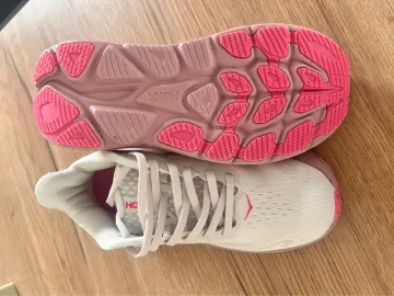 Käytetty Hoka Clifton 10 bike — kuva 2 / 3