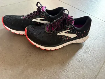 Used Brooks Glycerin 17 bike — image 2 of 7