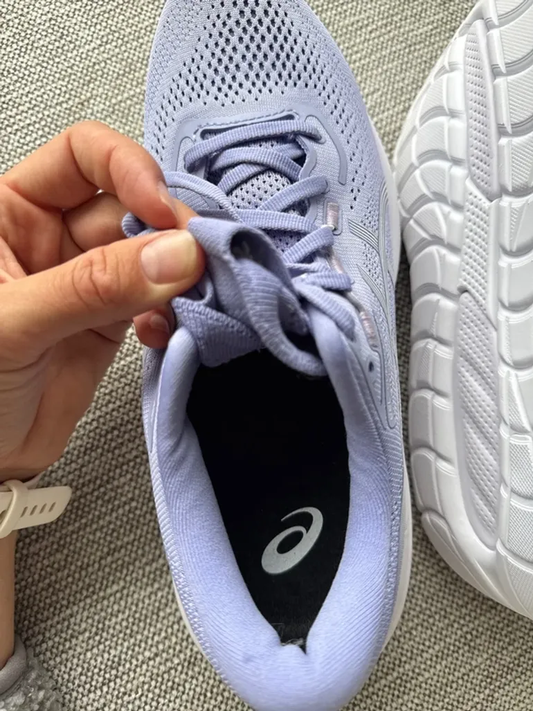 Used Asics Gel-Cumulus 28 bike — image 8 of 9