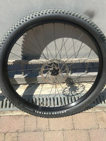 Used Specialized 29 Alloy Wheelset 2022 bike — image 4 of 9