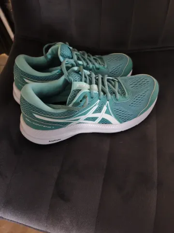 Used Asics sneakers bike — image 2 of 7