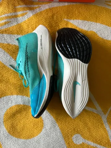 Used Nike ZoomX Vaporfly bike — image 5 of 5