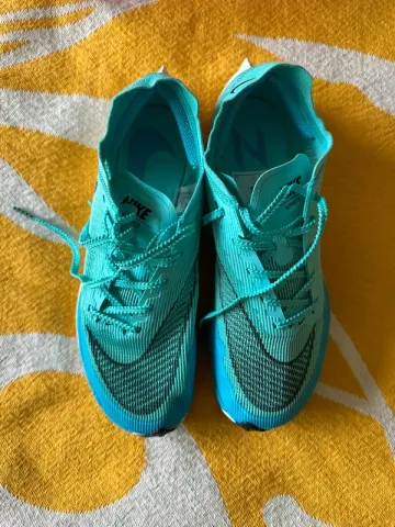 Used Nike ZoomX Vaporfly bike — image 3 of 5