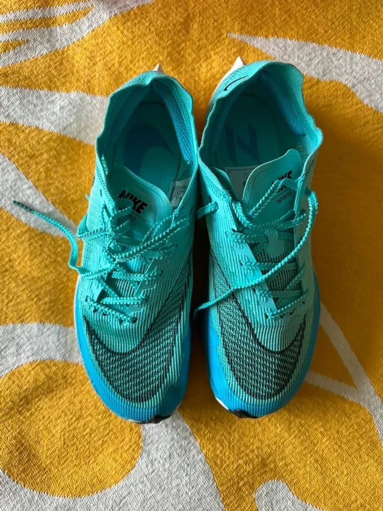 Used Nike ZoomX Vaporfly bike — image 3 of 5