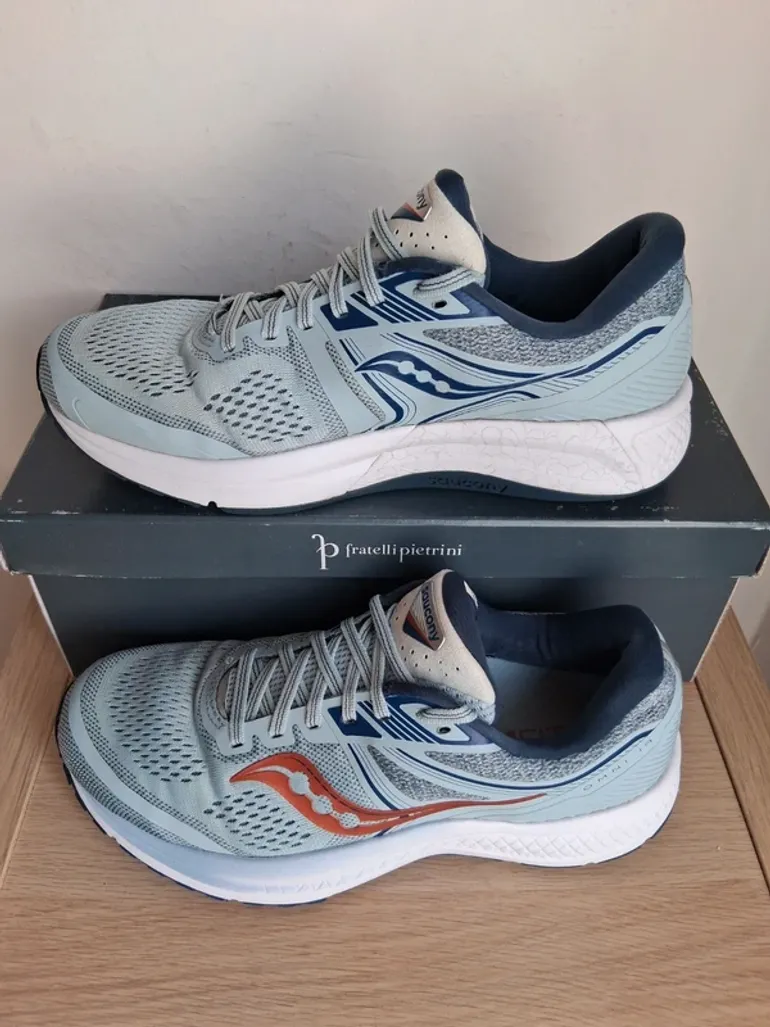 Tweedehands Saucony Omni 19 bike — afbeelding 2 van 2
