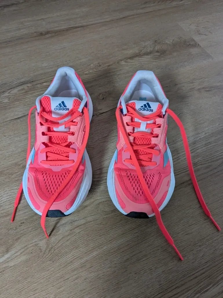 Used Adidas Adistar GX2983 bike — image 2 of 5