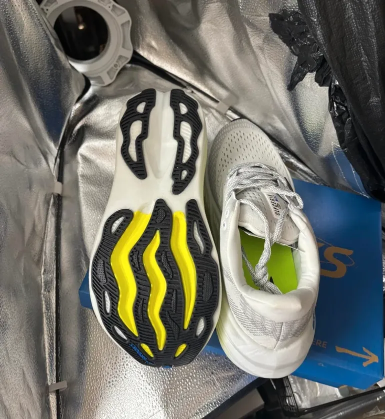 Used Brooks Glycerin Max bike — image 7 of 7
