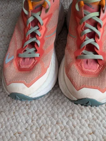 Used Hoka Mafate X One bike — image 2 of 13
