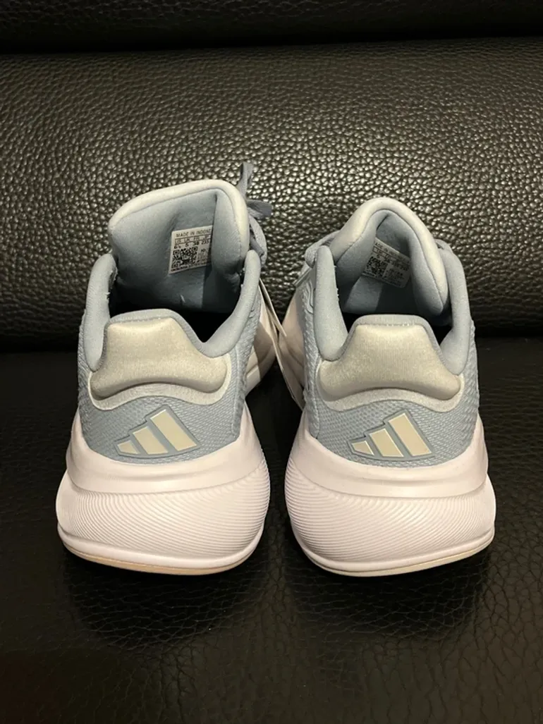 Used Adidas Running Shoes bike — image 2 of 4