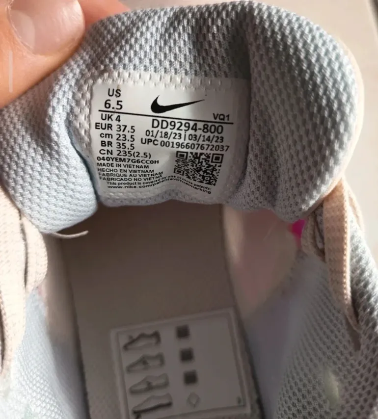 Nike Downshifter 12 bike d'occasion — image 4 sur 5