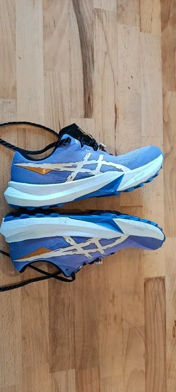 Käytetty Asics Fuji Lite 6 bike — kuva 2 / 6