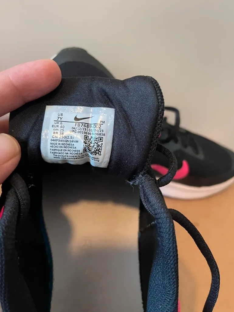 Used Nike Schuhe bike — image 4 of 5
