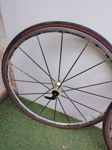 Używany Mavic R-Sys Wheelset 2014 bike — zdjęcie 7 z 10