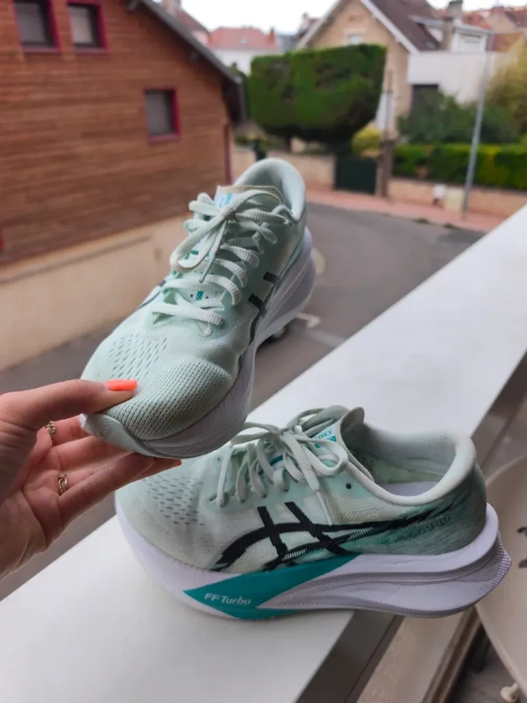 Tweedehands Asics Magic Speed 4 bike — afbeelding 3 van 7