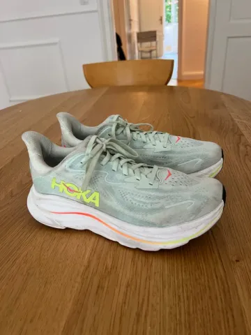 Käytetty Hoka Clifton 10 bike — kuva 2 / 4