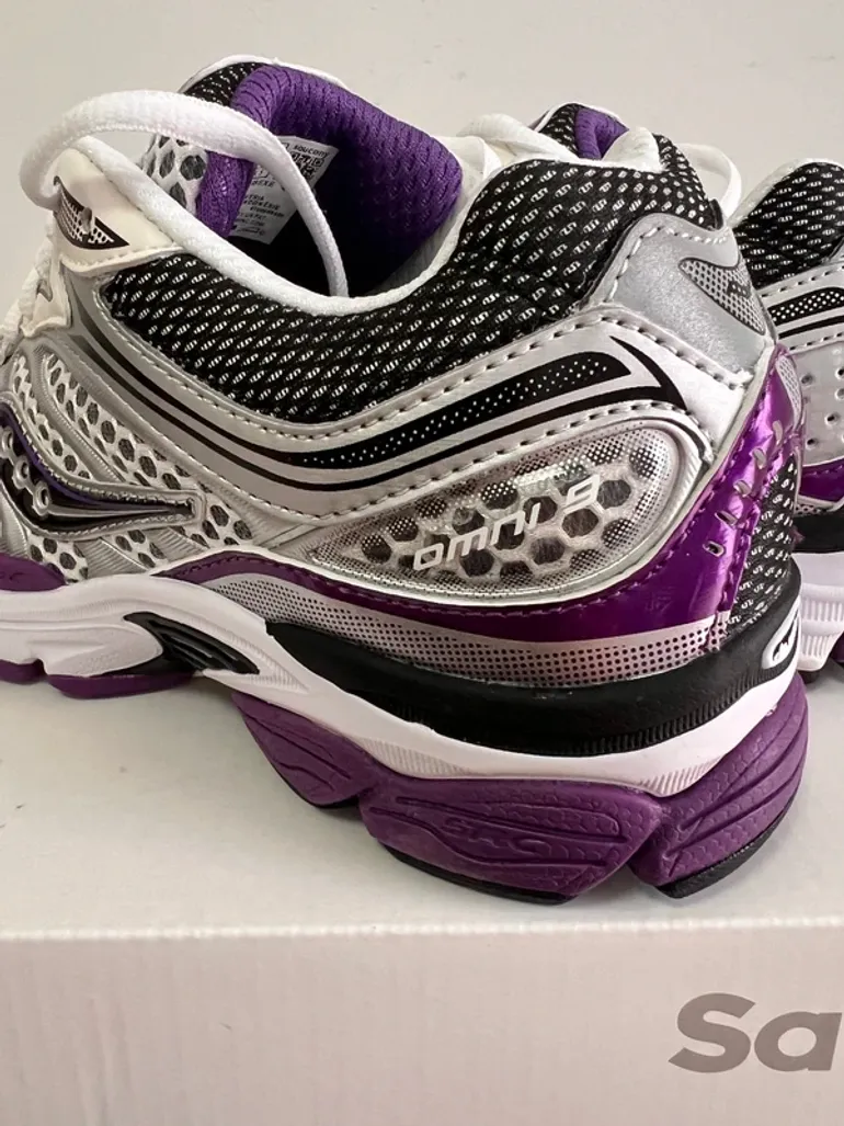 Used Saucony Progrid Omni 9 bike — image 7 of 12