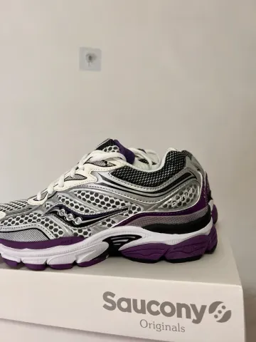 Used Saucony Progrid Omni 9 bike — image 5 of 12