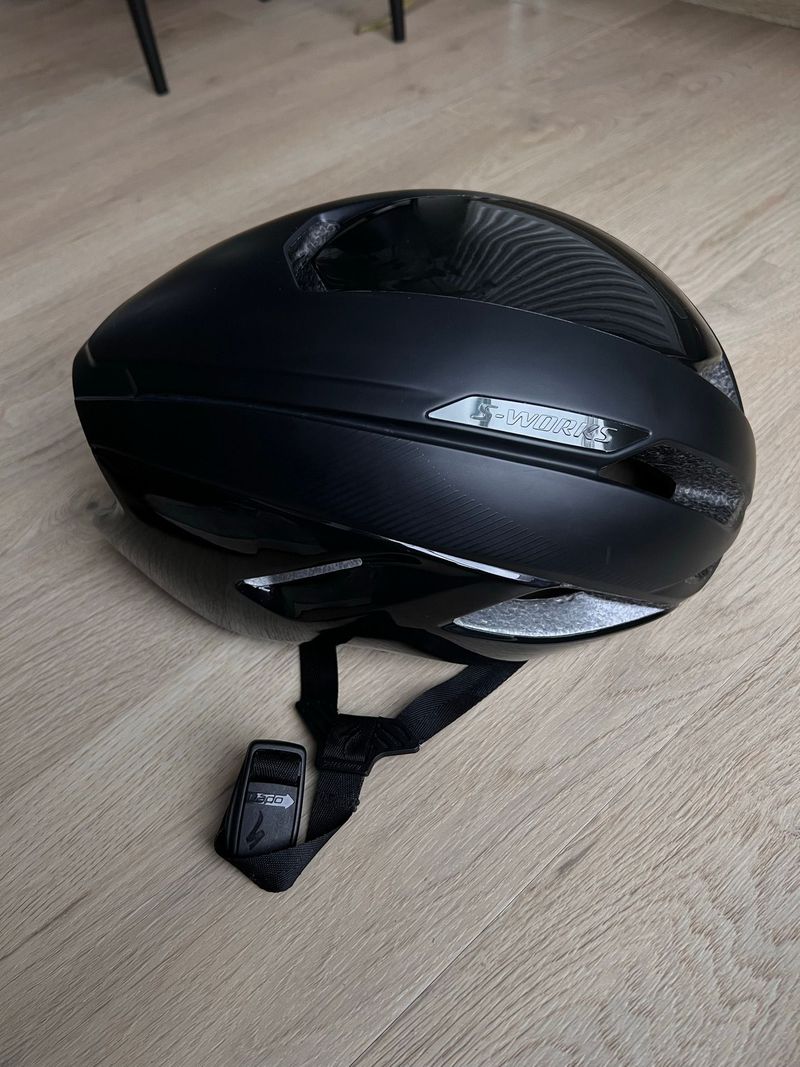 Použité Specialized S-Works Evade 2 Cycling Accessories