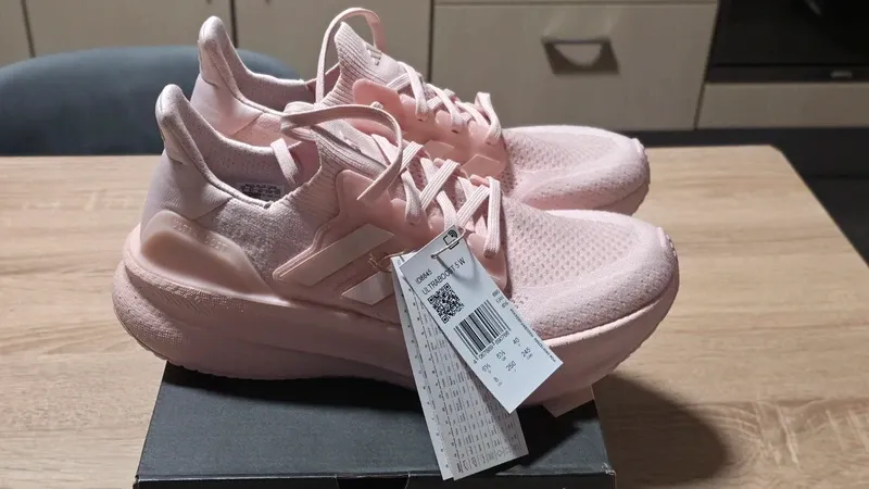 Used Adidas Ultraboost 5 Running Shoes