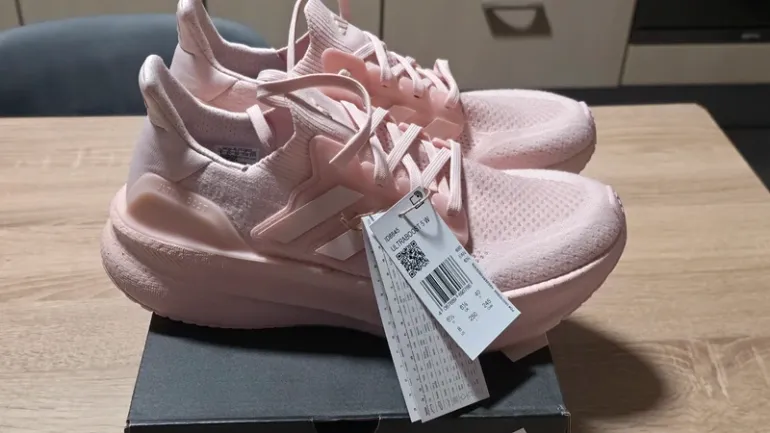 Adidas Ultraboost 5 bike d'occasion — image 3 sur 8