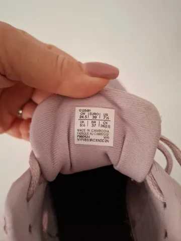Used Asics Running Shoes bike — image 7 of 7