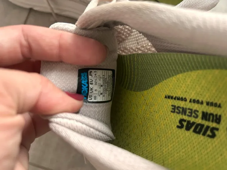 Tweedehands Hoka Mach 5 bike — afbeelding 7 van 7
