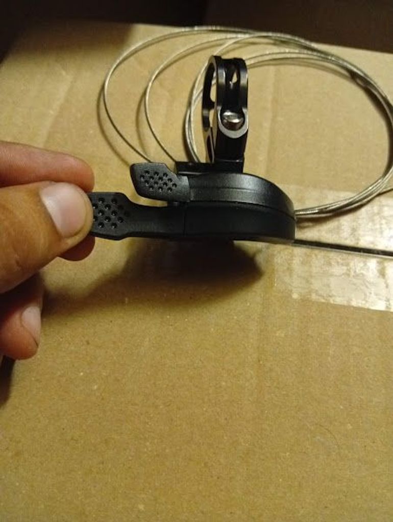 Käytetty Fox Remote Lever bike — kuva 4 / 4