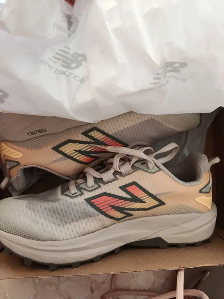 Used New Balance Rebel Trail bike — image 10 of 10